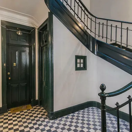 Apartment Lovelystay - Peaceful Living - Heart Of The *