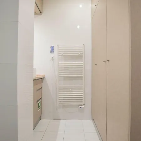 Lovelystay - Peaceful Living - Heart Of The Apartment